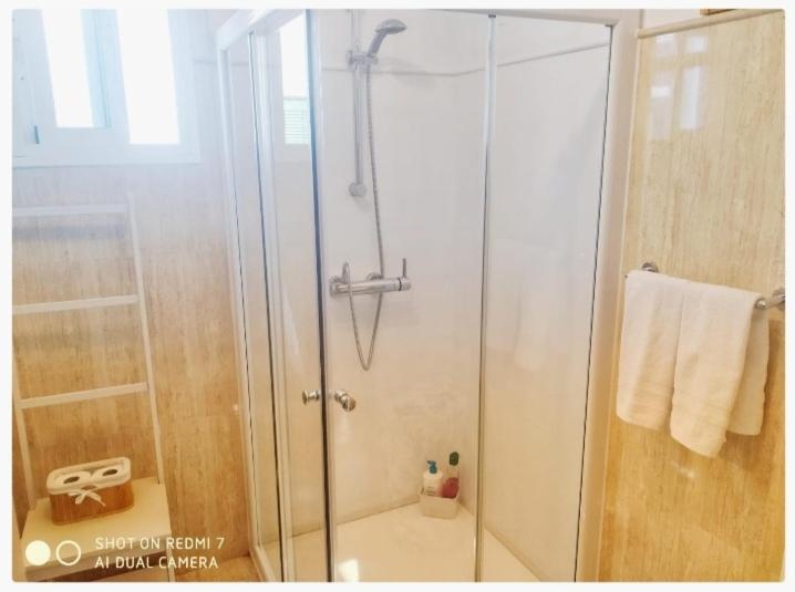 Apartamento Con Vistas Al Rio Guadalquivir En Triana, Sevilla מראה חיצוני תמונה